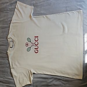 Gucci tennis cream/off white t-shirt size Large